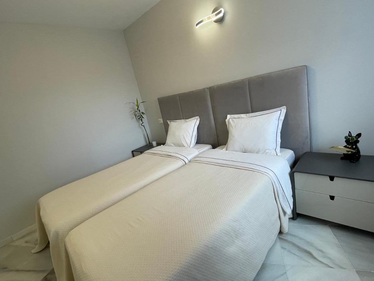 Luxury Apartment Benalmadena First Line Esterno foto