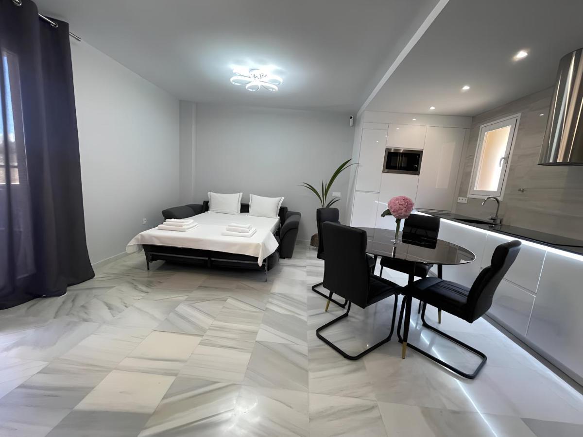 Luxury Apartment Benalmadena First Line Esterno foto