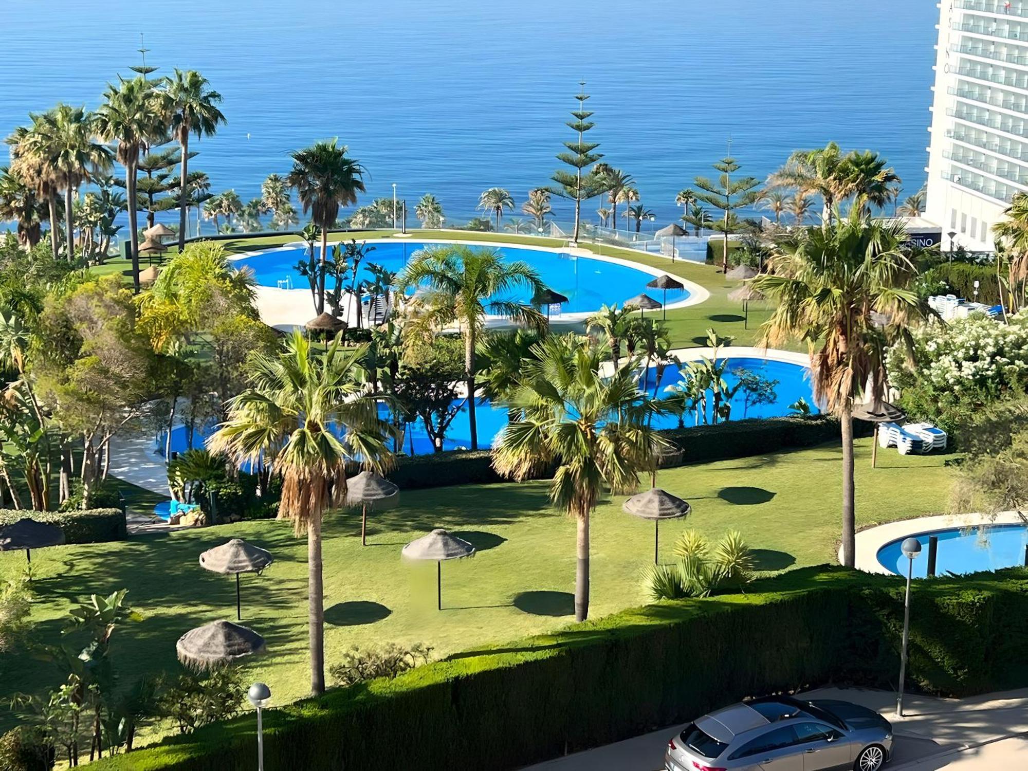 Luxury Apartment Benalmadena First Line Esterno foto